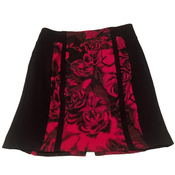 Cache Black / Red Floral Flower Print Skirt Size 6 - Picture 3 of 4